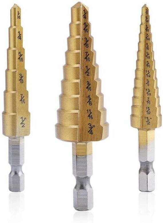 Jeu de trois forets à fraiser en acier rapide revêtus de titane, adaptés au perçage et à la découpe de tôles, disponible...