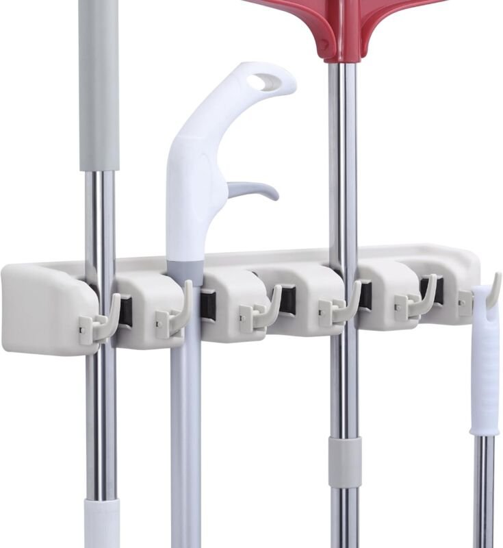 Wandmontierter Besenhalter mit 5 Schlitzen und 6 Haken / Wandmontierter Besenhalter – Weiß