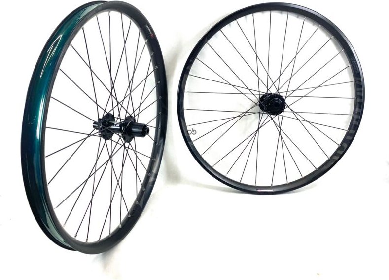 DT Swiss 370 Hybrid ALEXRIMS EM30 29" E-Bike Laufräder