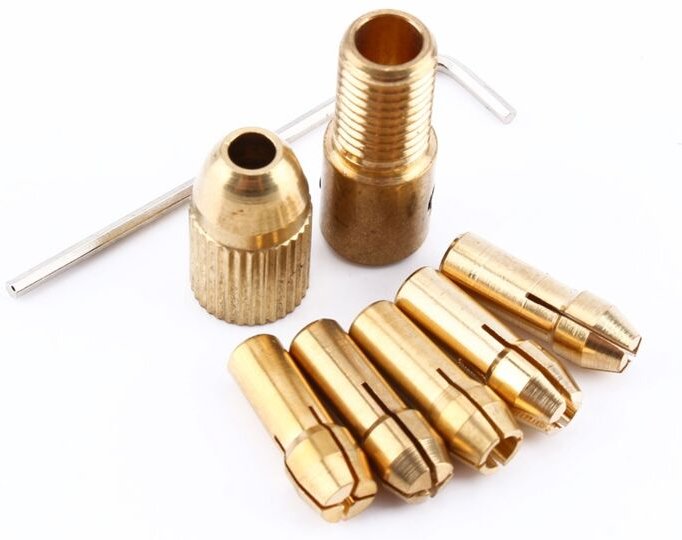 1 Set mit 8 Mini-Elektrobohrern von 0,5 bis 3 mm mit Spannzange.