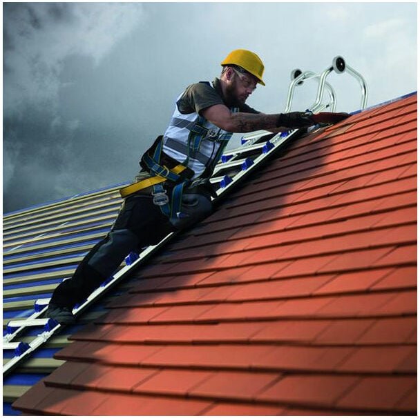 Tubesca Comabi - Aluminium-Dachleiter-Set 9.26 m (6x1,58m) – mit Haken - EVOKLIP/250/926