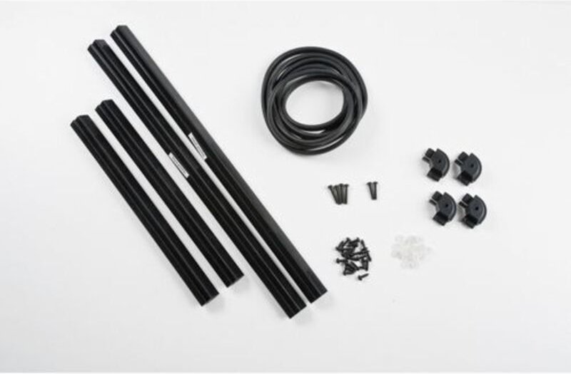 B & W International-Montagerahmen de Typ 4000-Koffer, Farbe Schwarz