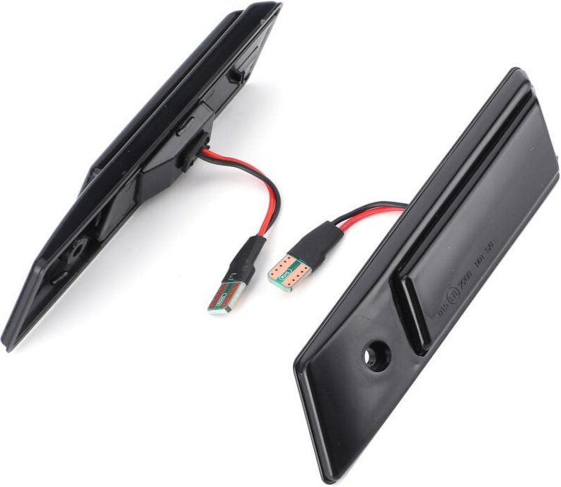 Gotrays - LED-Seitenmarkierungs-Blinker, dynamisches Signal, sequentielle Markierung, passend für 7ER E32, 2 Stück