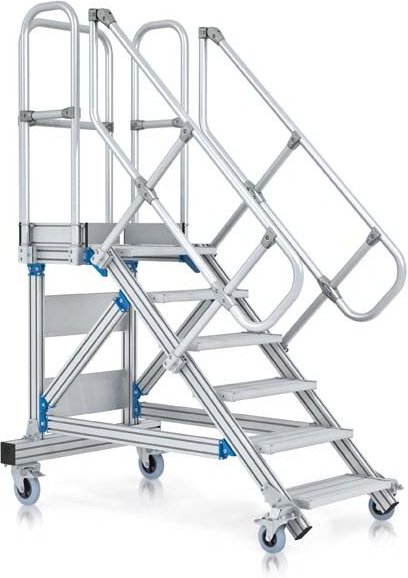 Zarges Plattformtreppe fahrbar 45° 800mm Stufenbreite 17 Stufen