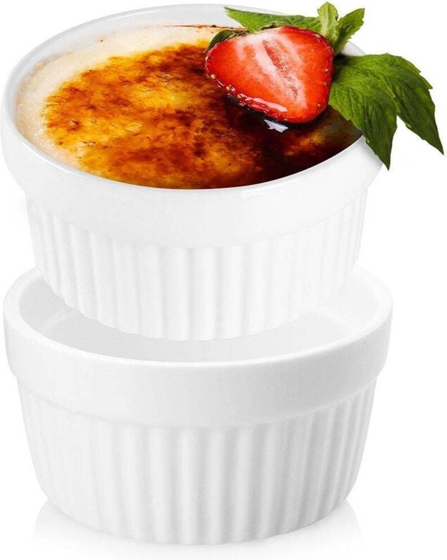 Cocottes perfect for baking and serving delicacies