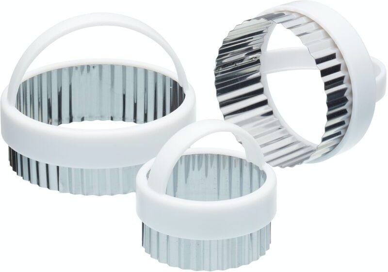 KitchenCraft Set of 3 Ausstechformen zum Backen of Kunststoff und Edelstahl, 5 cm, 6 cm und 7,5 cm