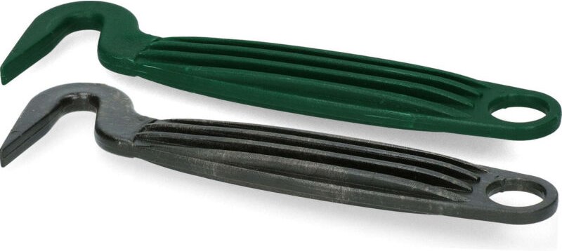 Hufkratzer aus kunststoff grun