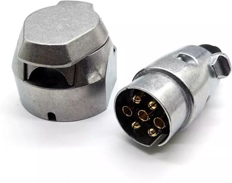 7-poliger Anhängersteckeradapter, 7-poliger Stecker auf Buchse, wasserdichte 12-V-Aluminium-Anhängerkupplungssteckdose. ...