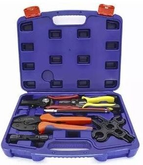 Kofferset für Installationszubehör für Photovoltaikanlagen – Zangen, Kabelabisolierer, Anschlussschlüssel