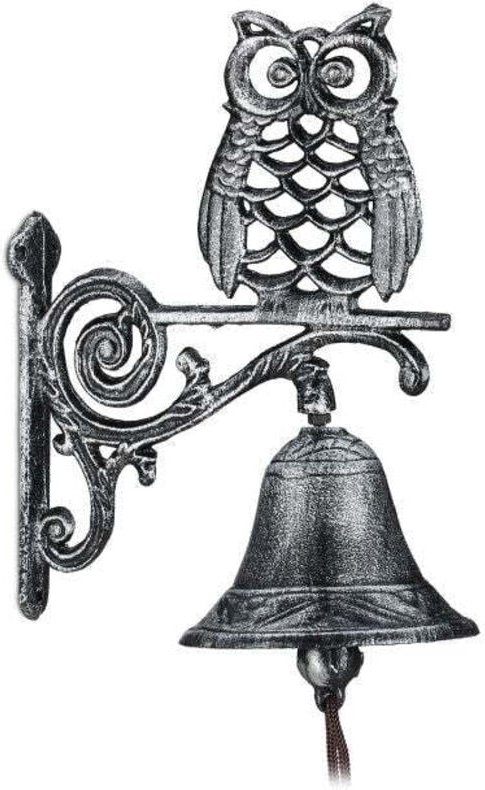 Door bell with an owl