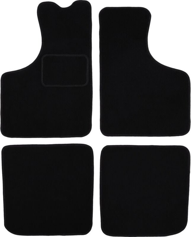 Schwarze Veloursmatten für: Skoda 105 / 120 / 130 Limousine (1976-1990)