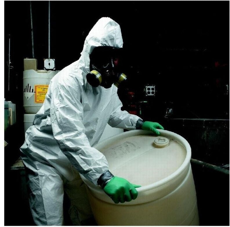 Trade Shop Traesio - Trade Shop - tuta internationale monousik bianca polipropilene usa und getta antistatica ssp -