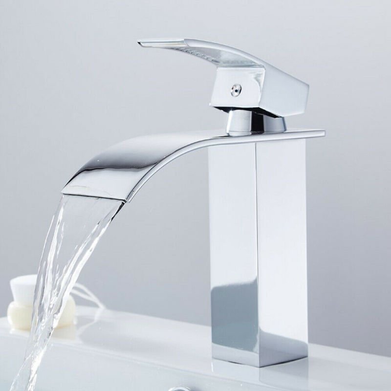 Swanew - Wasserhahn fürs Bad in kantigem Design, Einhebelmischer mit klarer Linienführung in modernem Look, Badarmatur C...