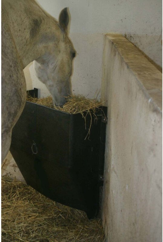 Heufutterautomat 200 l aus kunststoff