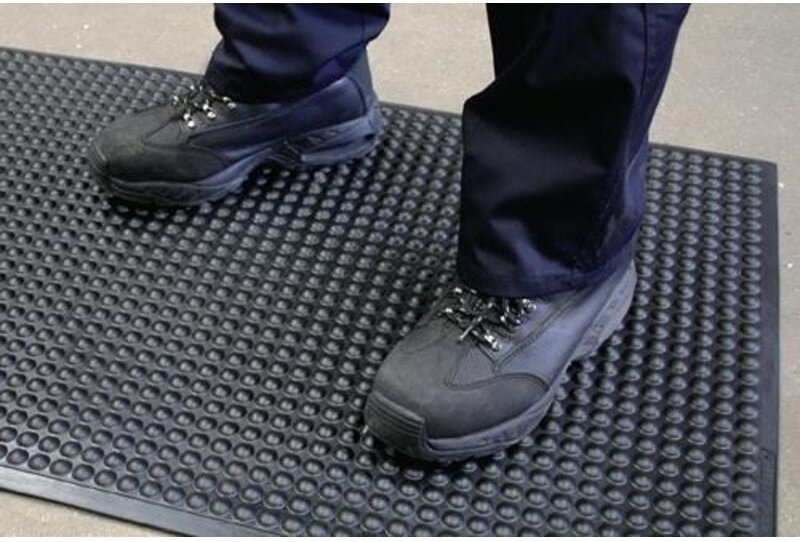 Arbeitsplatzbodenbelag Fertigmatte L1200xB900xS15mm schwarz Polyurethan