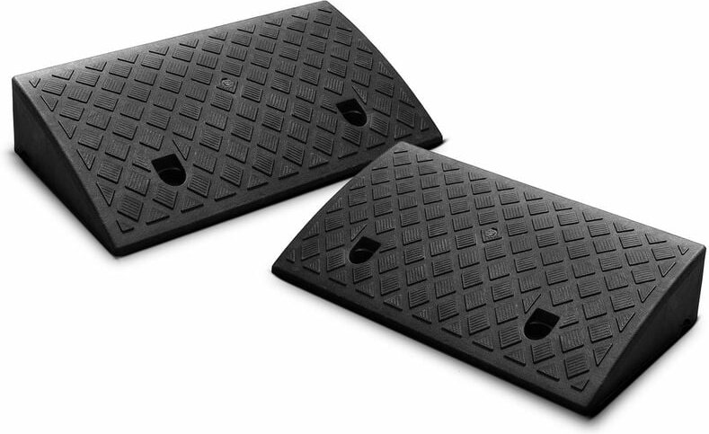 Tanjakan 2000 - 2 St�ck Bordsteinrampen max 2 t