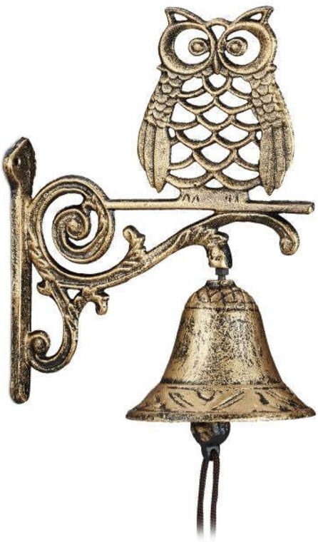 Door bell with an owl