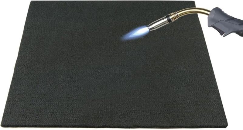 Thumbnail - Feuerfeste Matte 30x30 cm, Brandschutz, Wärmeschutz, Hitzebeständig, Flammensperre, 4-5 mm dick, Schweißmatte für Sanitä...