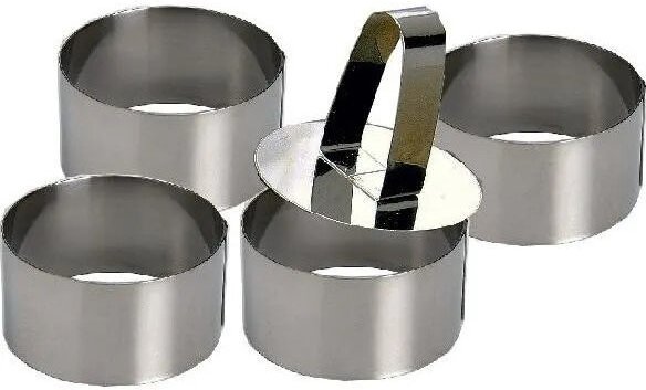 Set mit 4 Schaumringen 7.5cm + Stößel