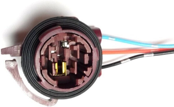 2 Stück P27W/7W Fassung, 3157