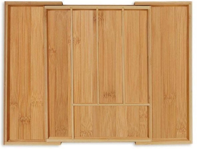 Ausziehbarer besteckkasten aus bambus