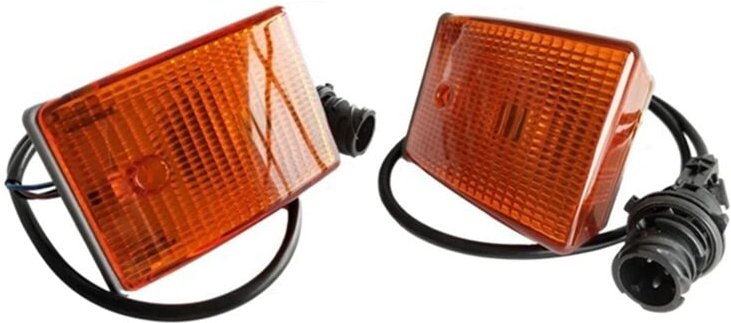 Tlily - 2Pcs 24V led Ecke Lichter für Mercedes Benz Actros MP1 MP2 Lkw Cab Seite Marker Blinker Lampe 9418200521 9418200...