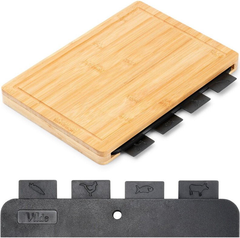 4x Küchenschneidebretter-Set aus Kunststoff im Bambusständer