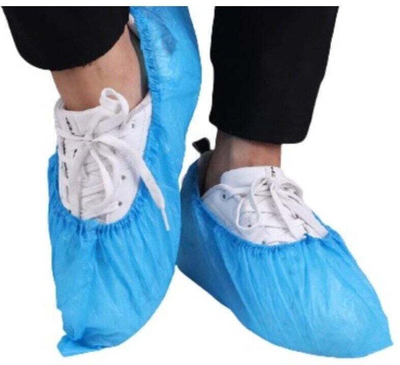 100er-Packung (50 Paar) rutschfeste Einweg-Schuhüberzüge, Überschuhe aus Kunststoff, passend für alle Männer und Frauen,...