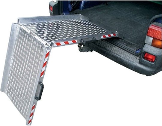 Faltbare Rampe 2480mm / ohne Handgriff / Breite 733mm/ Traglast 320kg - AWR-F08