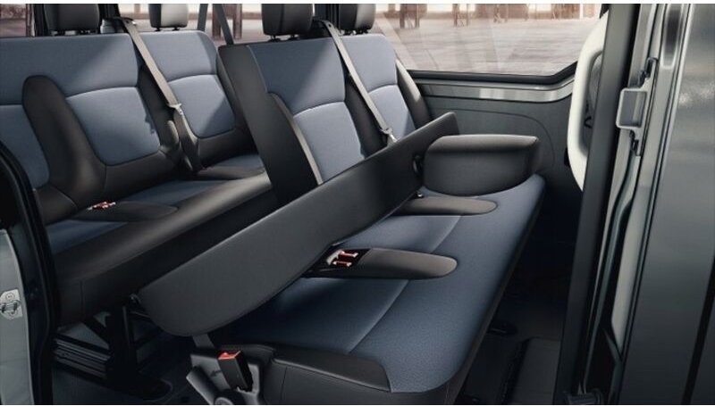 Sitzbezüge Fiat TALENTO Nissan NV300 8 9 Sitze 2014+