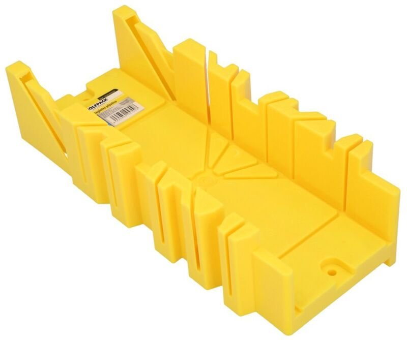 Kunststoff-Gehrungsanschlag 10,5 x 30 cm.