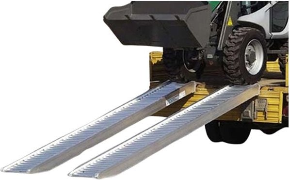 Rampenlänge 3050mm - Ladehöhe 830mm - Traglast pro Paar 2060kg - AVS130/3050