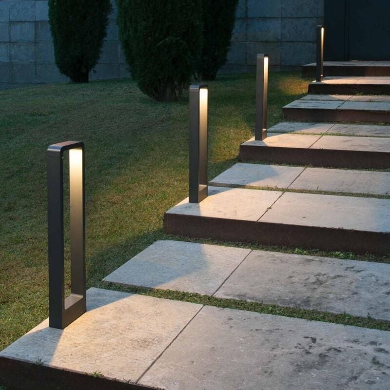 Das 650, Paletto per Esterni Faro Barcelona