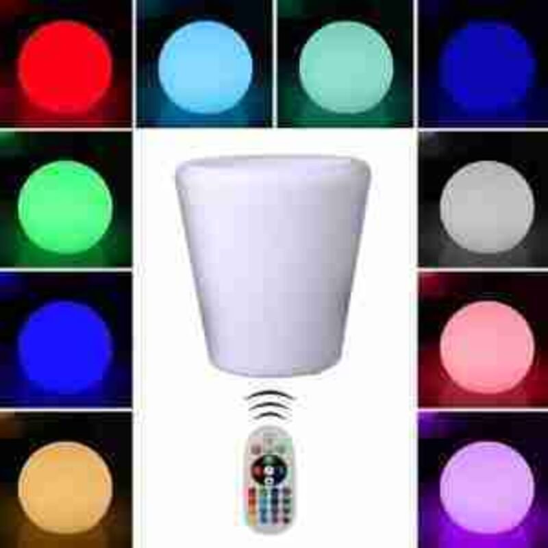 LED40181 VT-7805 1-fach Gartensteckdose mit Lampe IP44