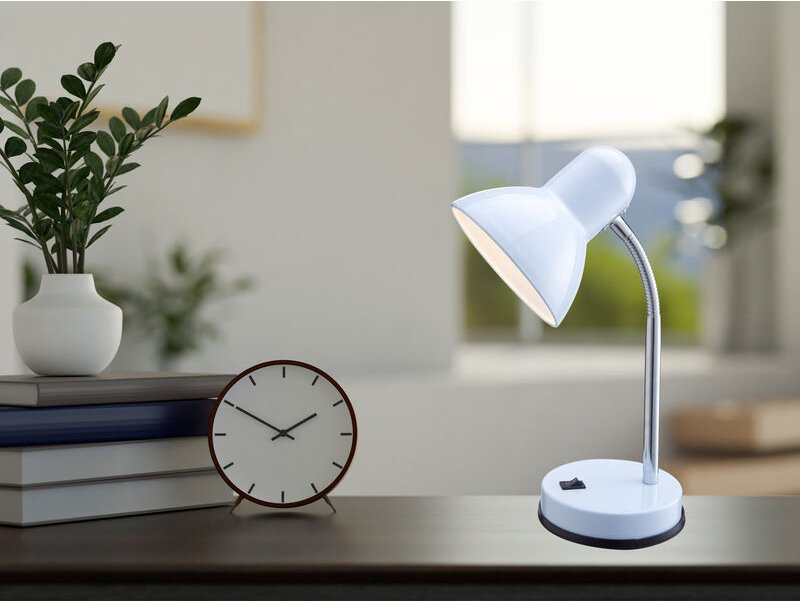 Funktionale Schreibtischlampe / Tischleuchte basic in Weiß, Flexrohr