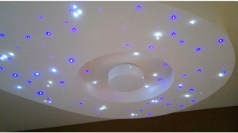 Trade Shop Traesio - Trade Shop - 50 led Sternenhimmel Einbaustrahler Weiß oder Kaltblau Lichtpunkt Set 5/12V -