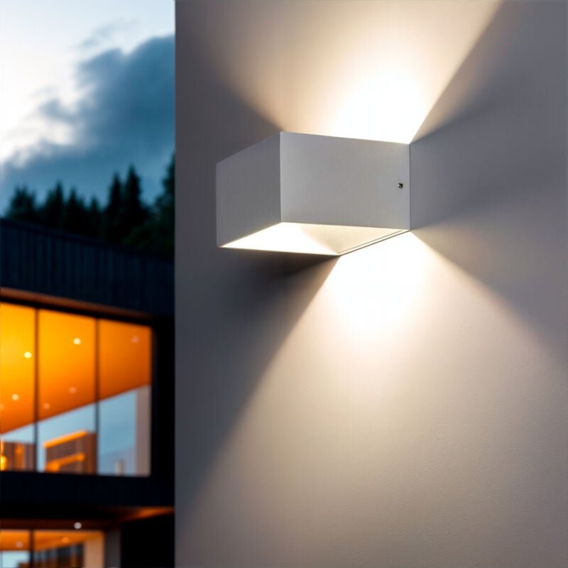 LED-Wandleuchte Lico 6W Weiss Doppelseitige Beleuchtung 2700K Warmweiß