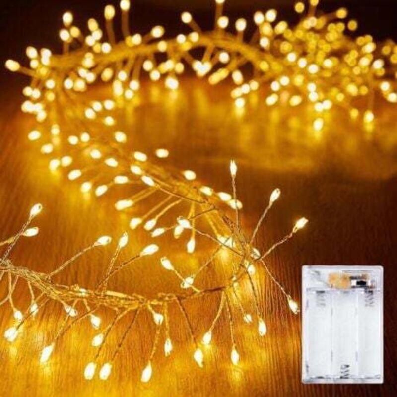 Diese batteriebetriebene LED-Lichterkette, 3 Meter lang und mit 120 LEDs ausgestattet, eignet sich ideal zum Basteln von...
