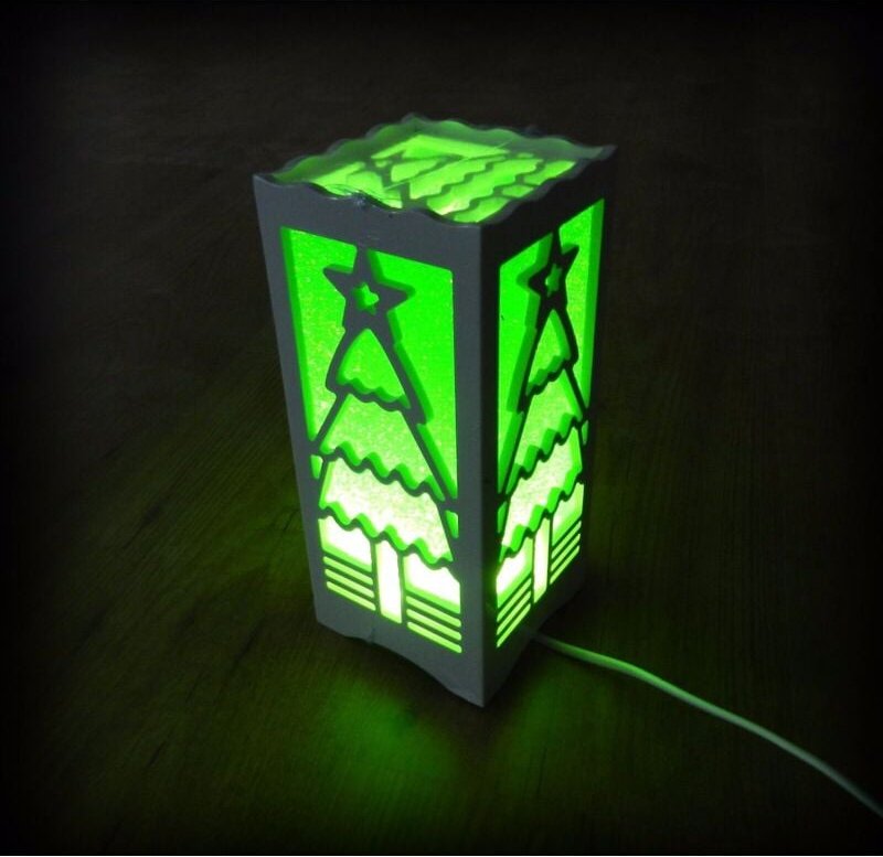 Atmosphärischetischlampemitgrünemweihnachtsbaum,fantasie,220-V-Schalter