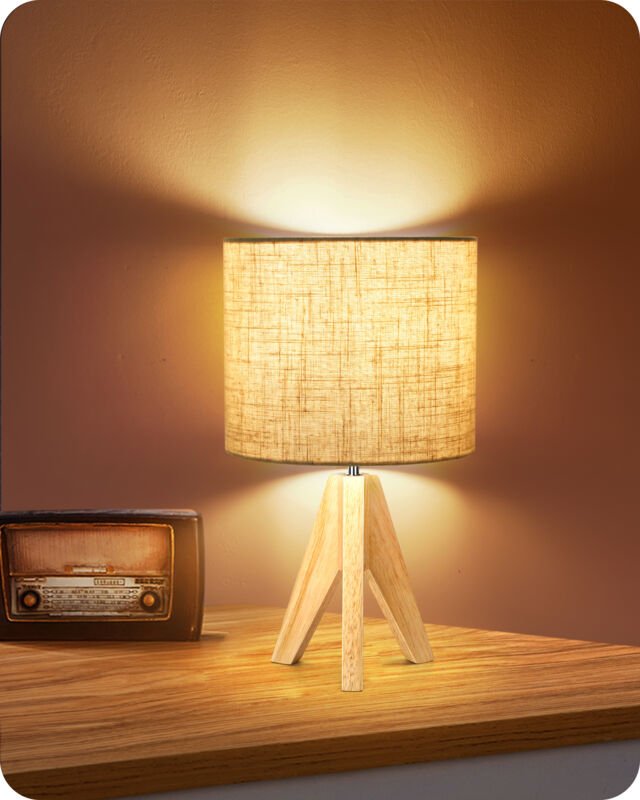 EDISHINE Nachttischlampe Holz, E27 Fassung, H36cm, Stativ Vintage Landhaus, Beiger Lampenschirm aus Leinen
