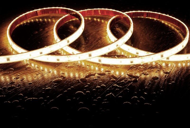 Led Streifen Dimmbar 220V SMD2835 Ohne Gleichrichter Silicone flex 120 LED/m IP67 Breite 12mm Schnitt alle 10 cm Nach Ma...