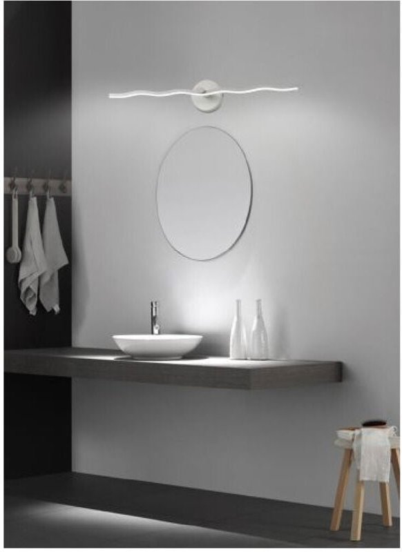 Trade Shop Traesio - Trade Shop - led Spiegelleuchte Moderne Wandleuchte Natürliches Kaltlicht 10 Watt 800lm F12 -