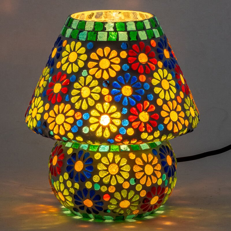 Bunte Glasmosaik-Tischlampe im floralen Stil