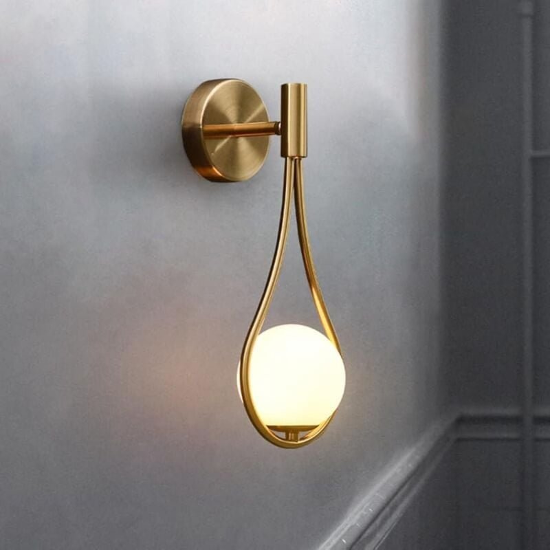 Moderne G9 Wandlampe mit Milchglasschirm, Industrielle Wandleuchten aus Goldmessing, Hängende Wandleuchten