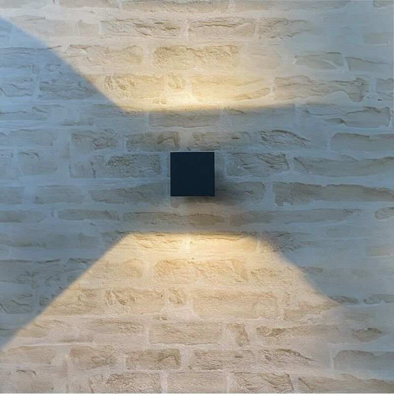 Arum Lighting - LED-Wandleuchte 6W Eq 60W Außen cordoba IP65 Farbtemperatur: Warmweiß 3000K