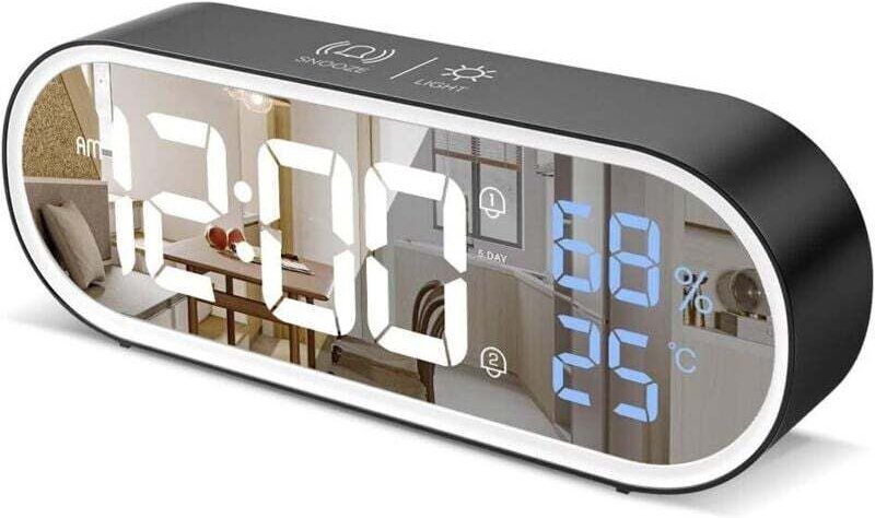 Digitaler Spiegelwecker – LED-Digitaluhr – Großes Display für Uhrzeit, Temperatur und Luftfeuchtigkeit – 40 gespeicherte...