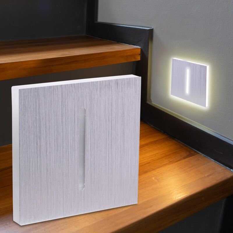 LED Treppenleuchte eckig Alu-gebürstet - Lichtfarbe: Warmweiß 1,5W - Lichtaustritt: Fokus