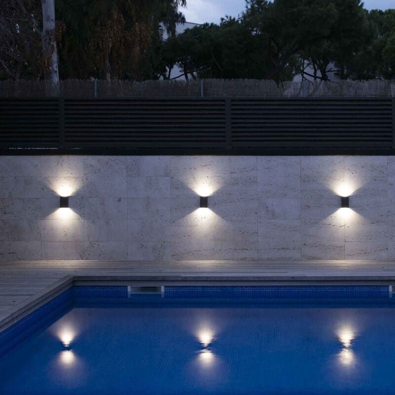 Ling, led Wandleuchte für Außen Faro Barcelona