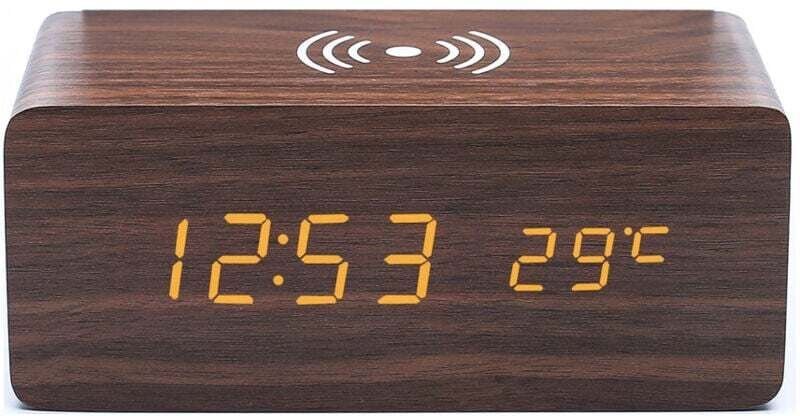 brauner Holzwecker mit kabellosem Qi-Ladegerät, kompatibel mit iPhone Samsung, LED-Digitaluhr aus Holz, Tonsteuerungsfun...