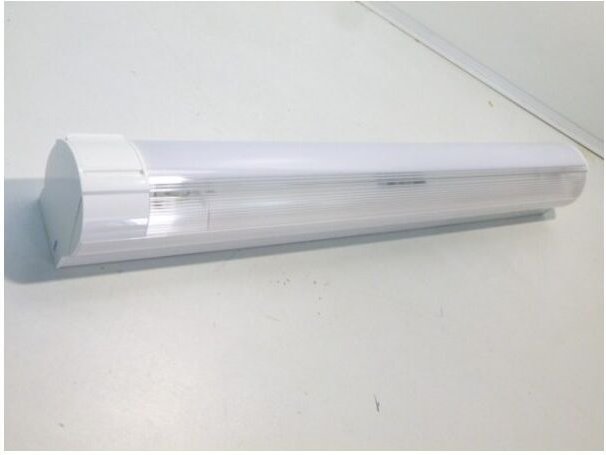 136810 – Wandleuchte Fluolux G13 36 w IP44 IK07 – einfach L1236 mm - Sarlam